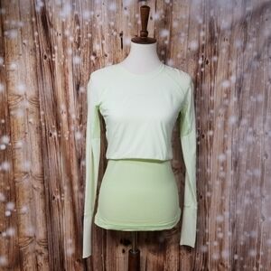 Lululemon Athletica Light Green Women's Long Sleeve Activewear Top W/ Thumb Hole